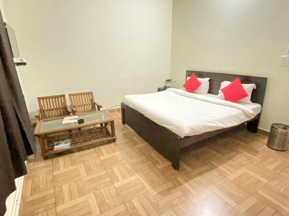 Farm Green View Resort Orchha Ngoại thất bức ảnh