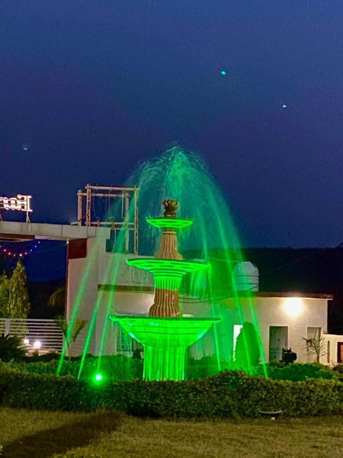 Farm Green View Resort Orchha Ngoại thất bức ảnh