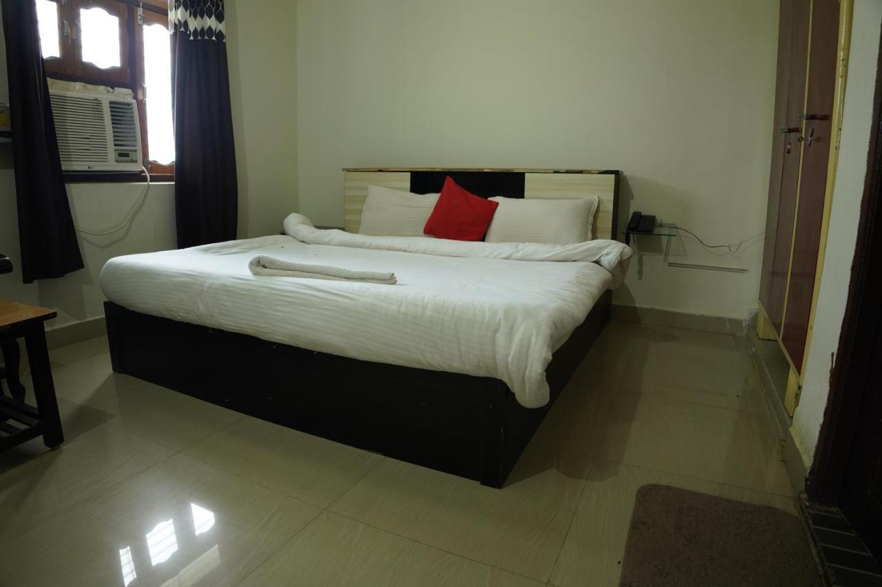 Farm Green View Resort Orchha Ngoại thất bức ảnh